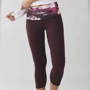 Lululemon Burgundy Wunder Under Shine Cropped Leggings Size 8